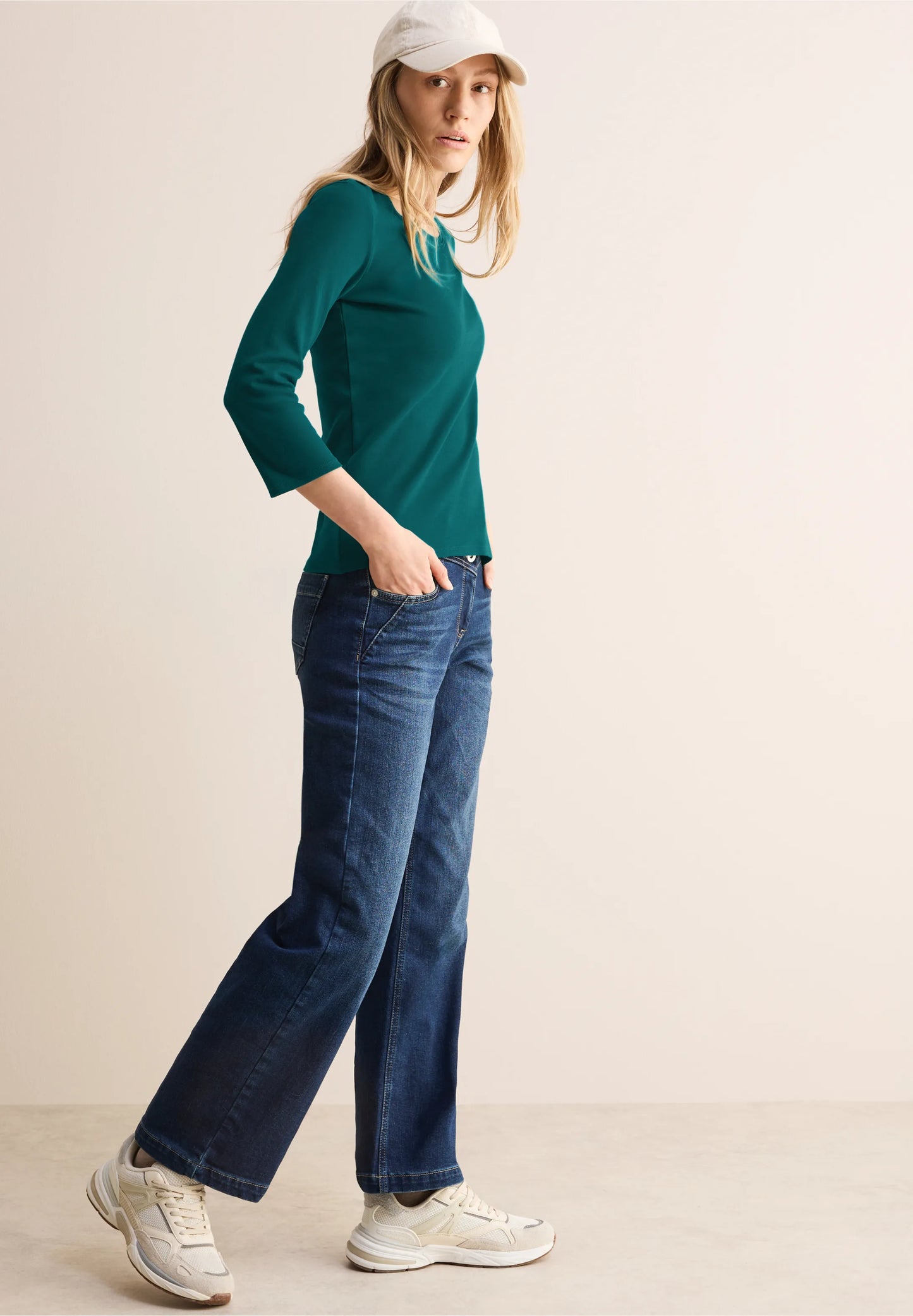 Basic 3/4 Sleeve Top with Round Neck, Petrol Green