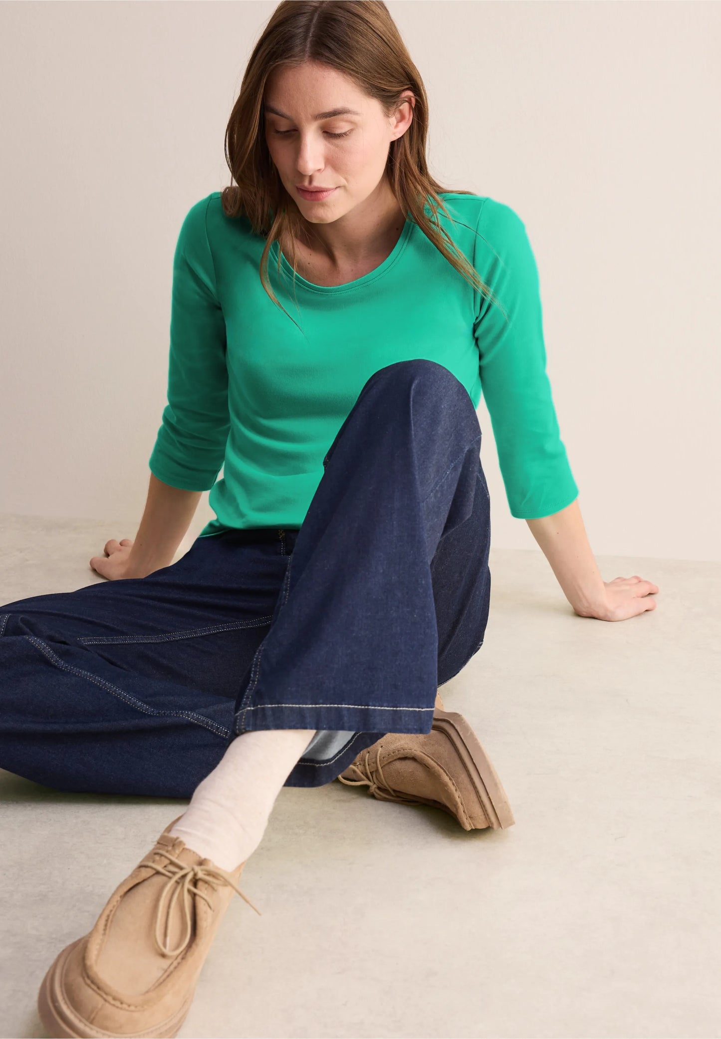 Basic 3/4 Sleeve Top with Round Neck, Aventurine Green