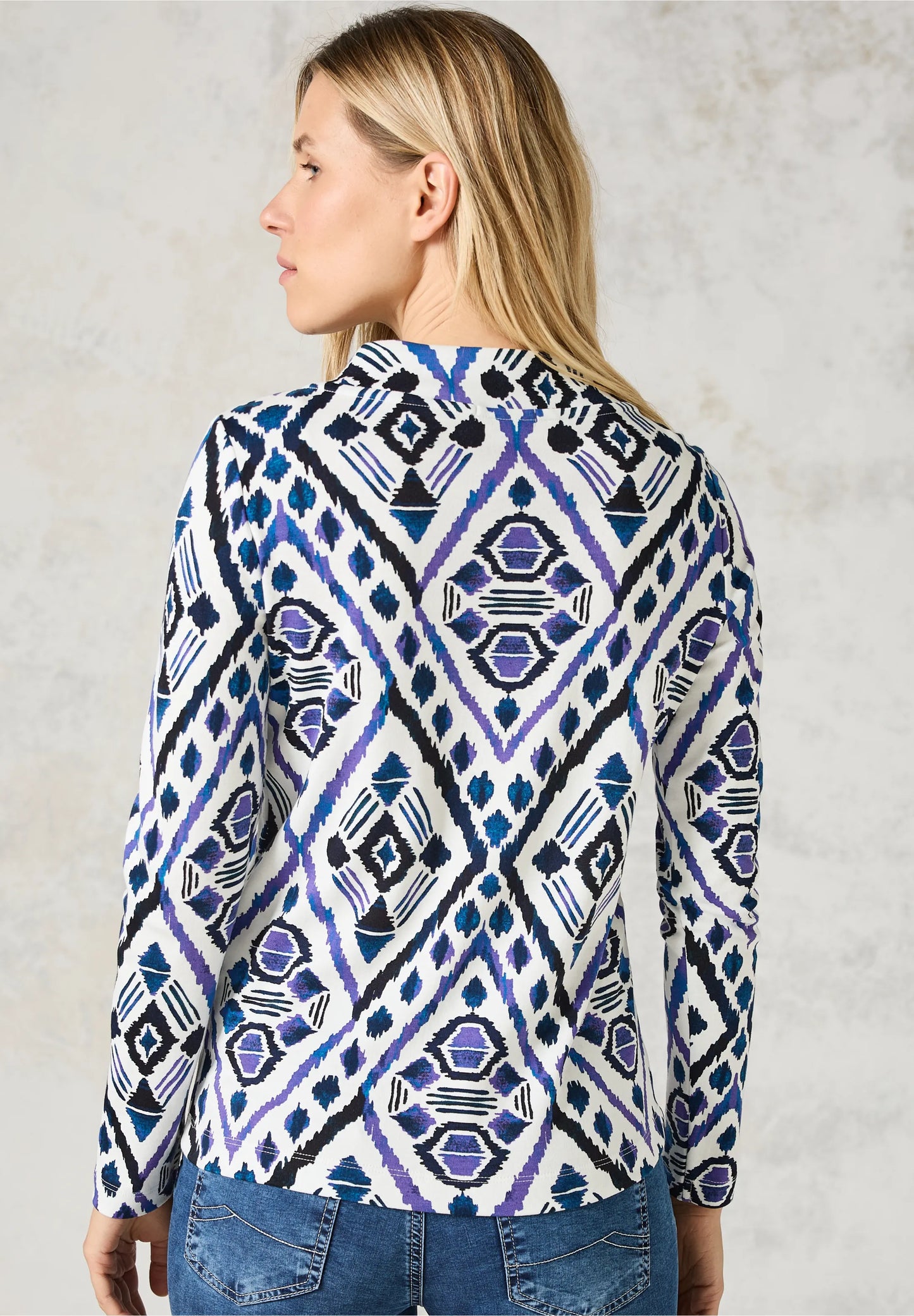 Long Sleeve Shirt with Print