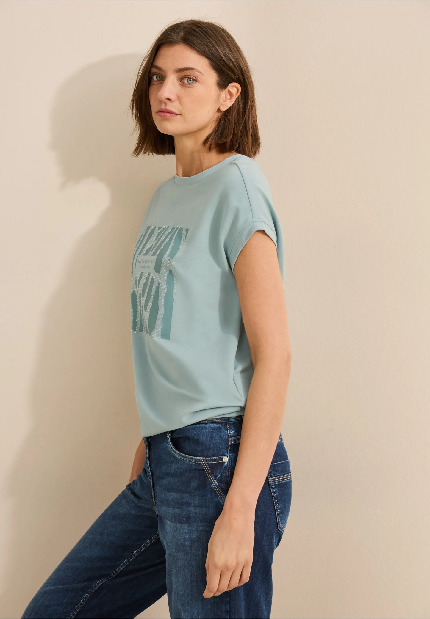 T-Shirt With Glitter Print