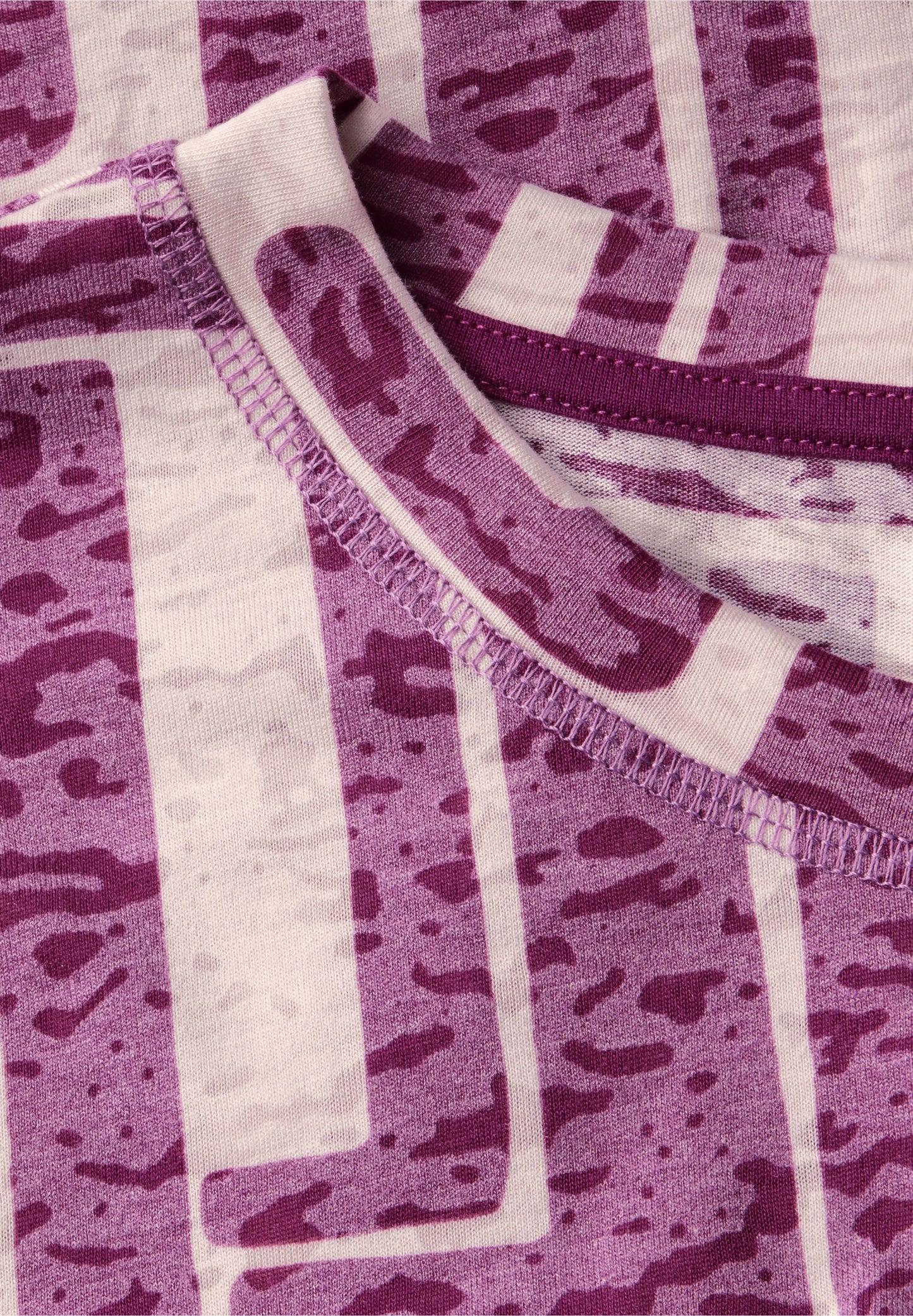 T-shirt with Burnout Effect, Fuchsia