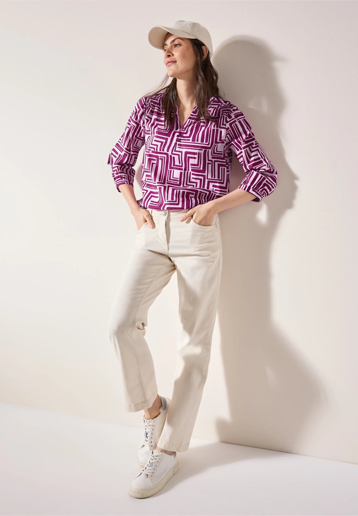 Printed V-Neck Blouse with 3/4 Sleeves, Fuchsia