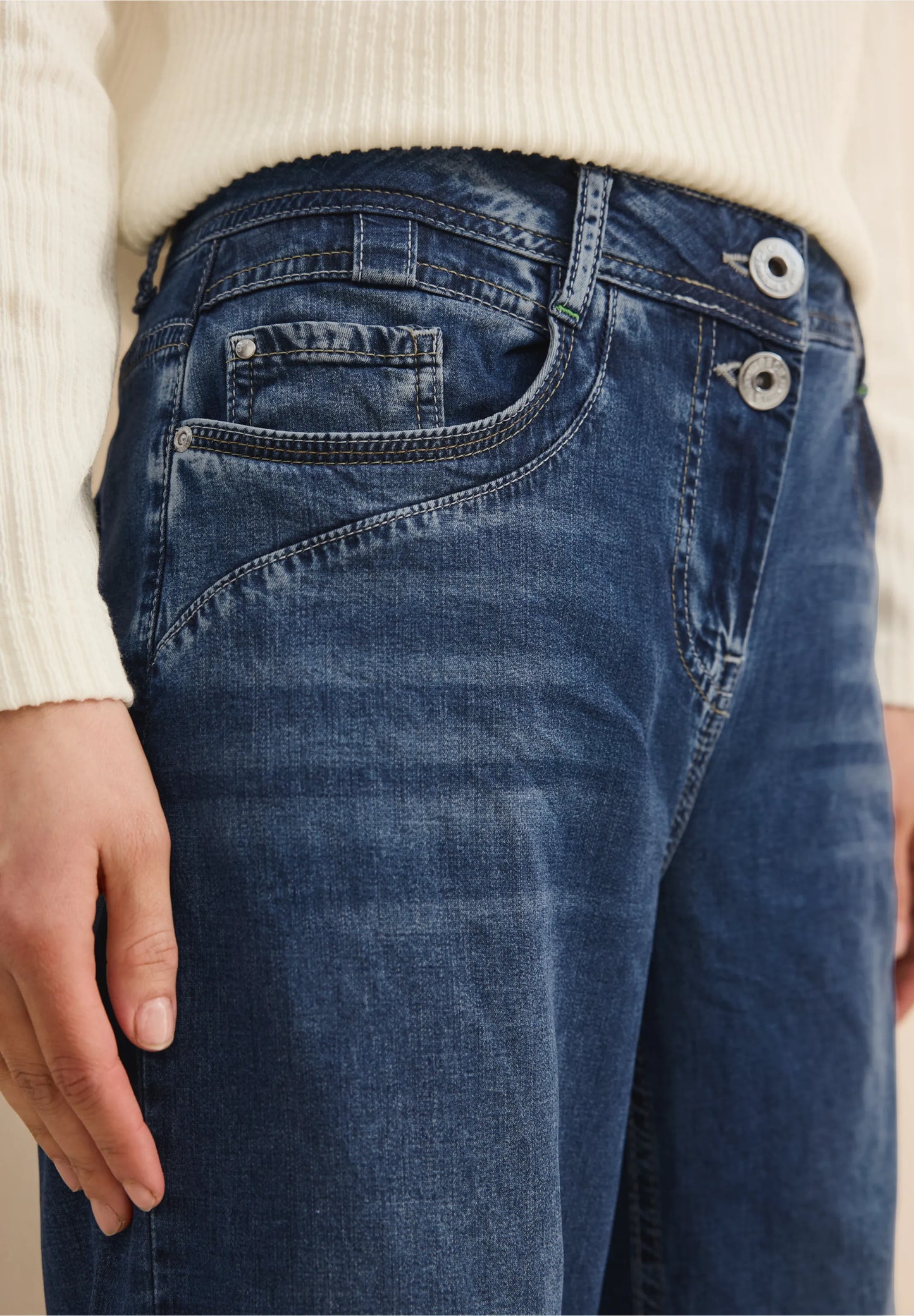 Wide Leg Jeans
