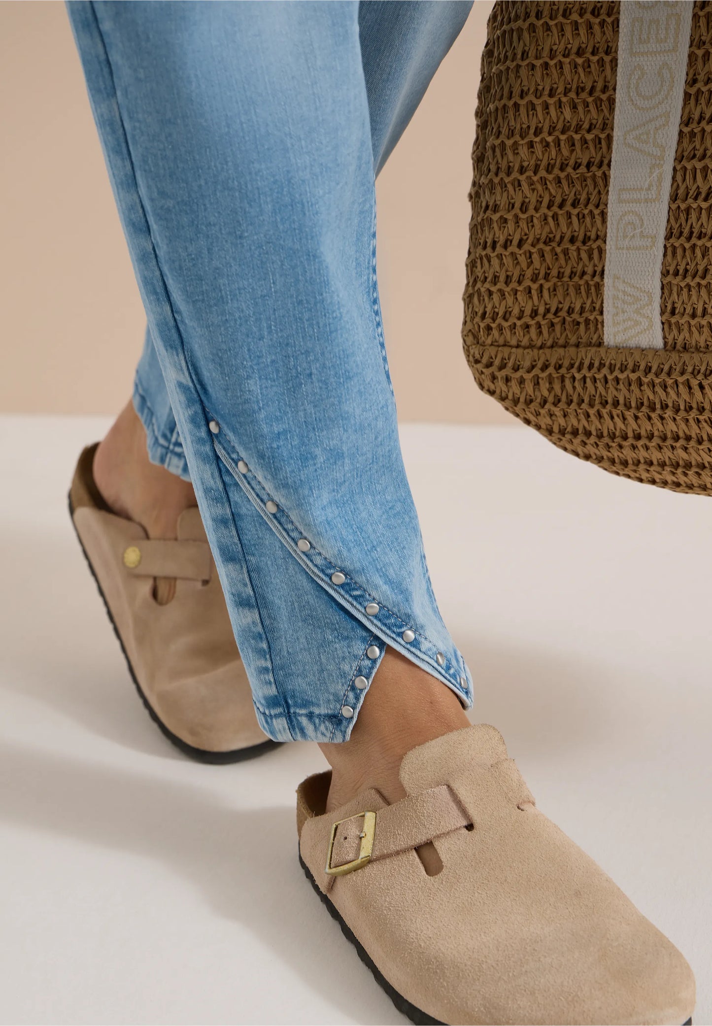 Light Blue Straight Leg Jeans with Stud Detail