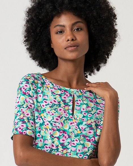 Floral Print Keyhole Blouse