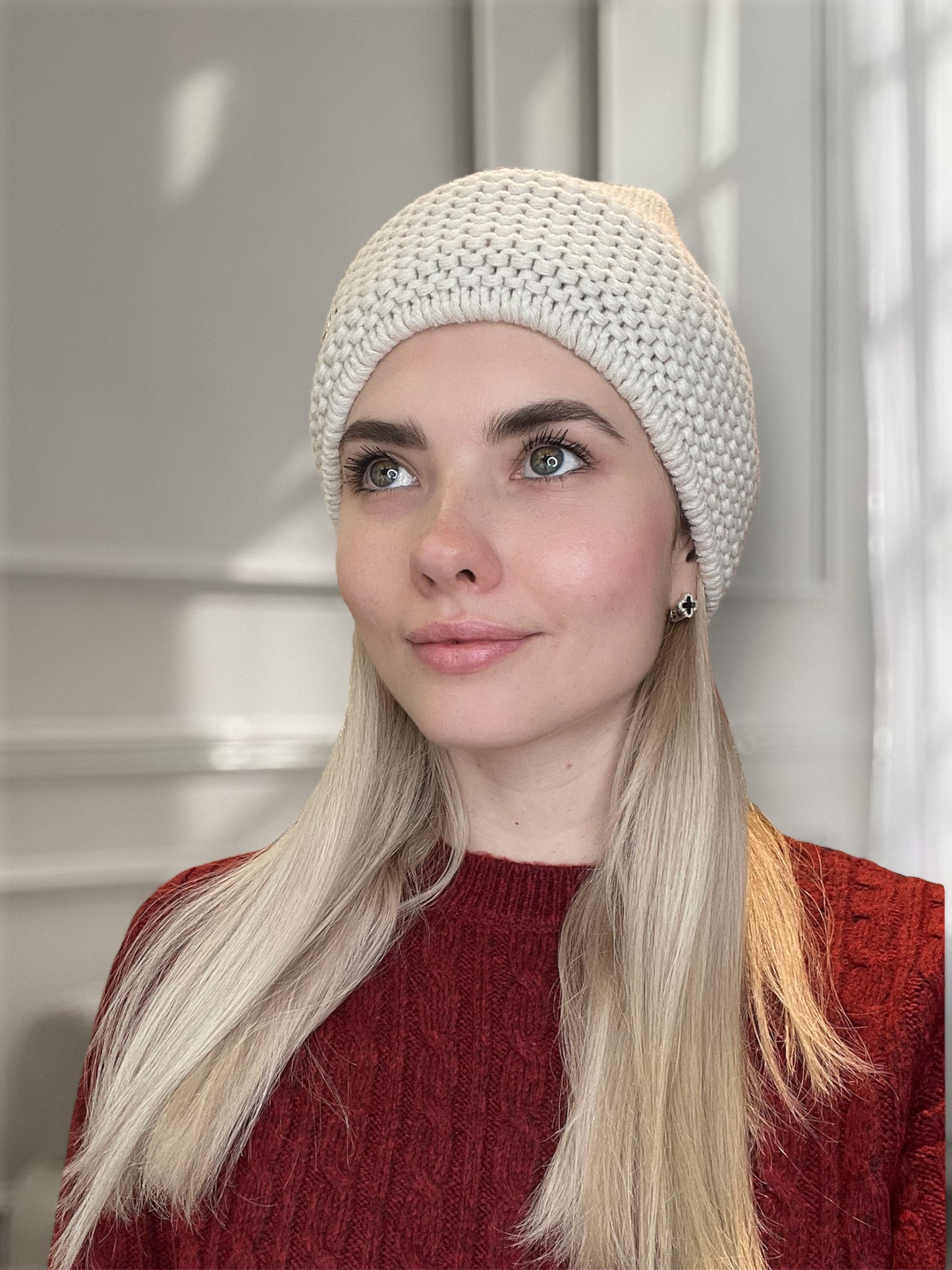 The Head Huggers Hat, Cream
