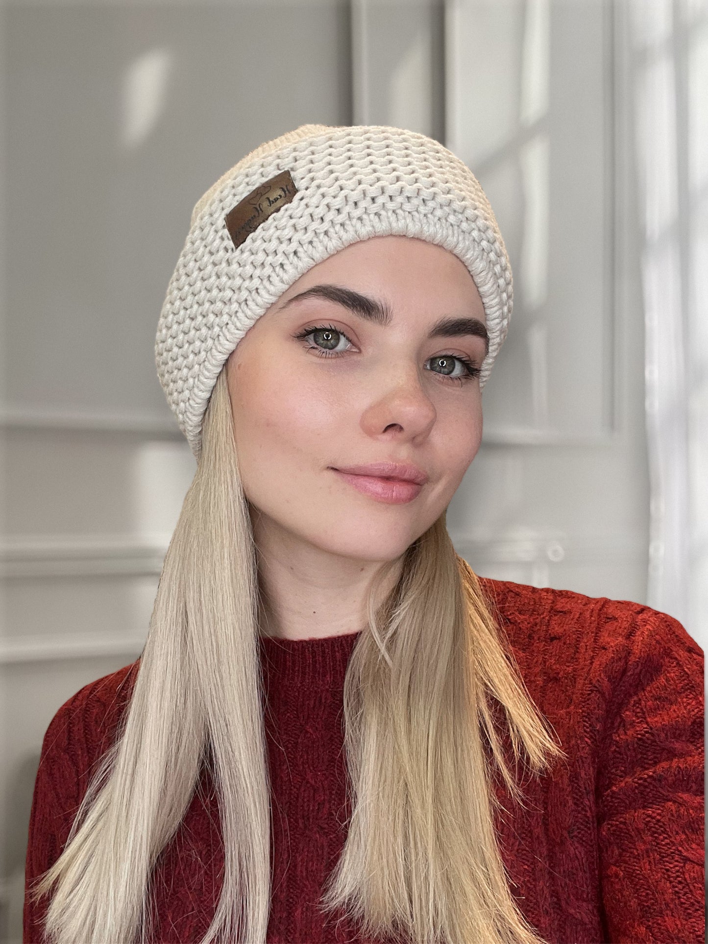 The Head Huggers Hat, Cream