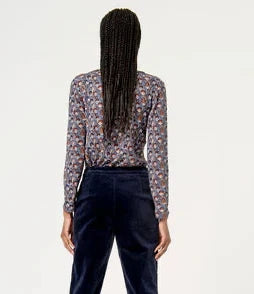Printed V-Neck Long Sleeve Top