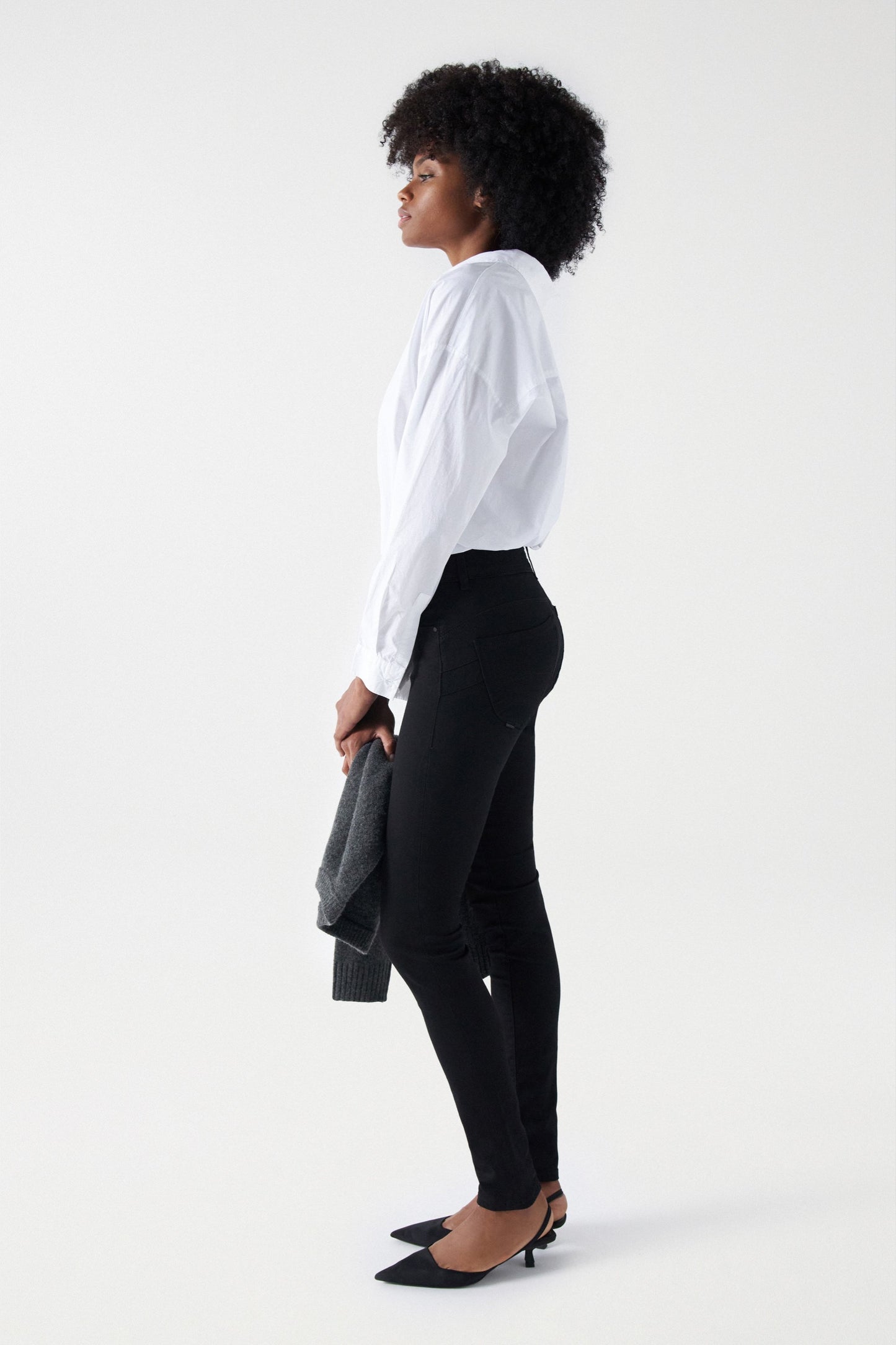 Secret Push in Skinny True Black Jeans