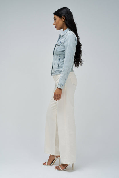 Fitted Light Wash Denim Jacket