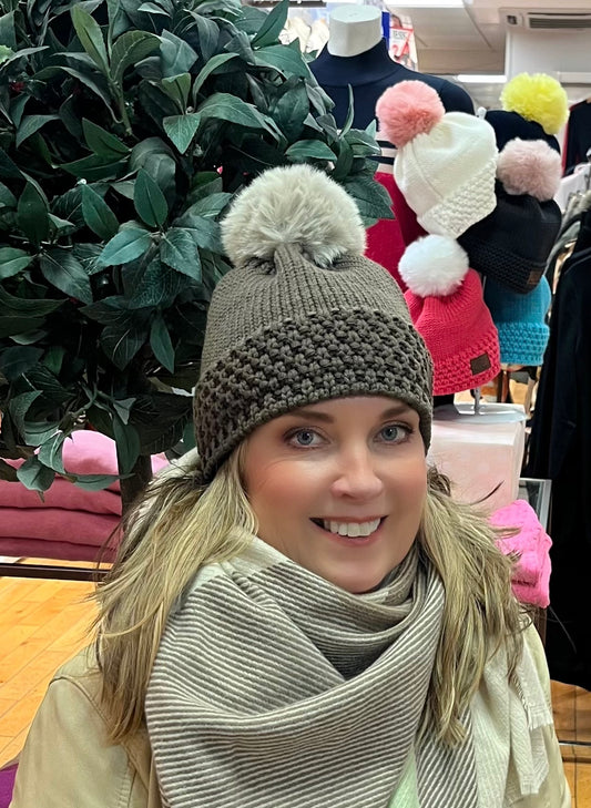 Head Huggers Sea Moss Stitch Hat with Detachable Pom-Pom