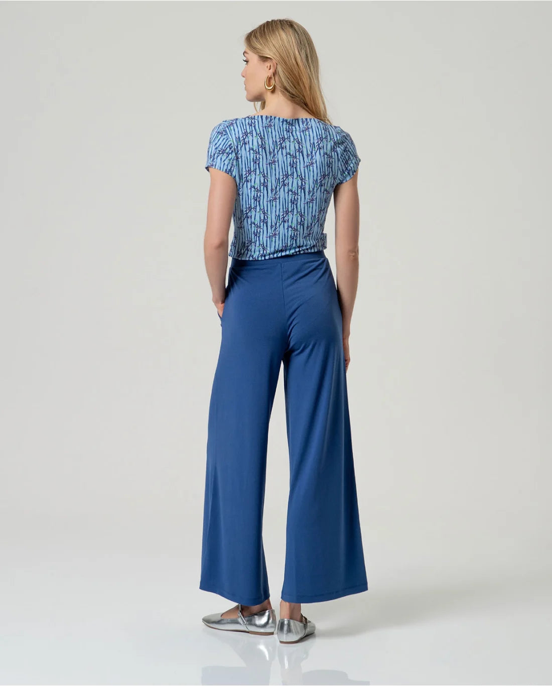 Wide Leg Stretch Trousers