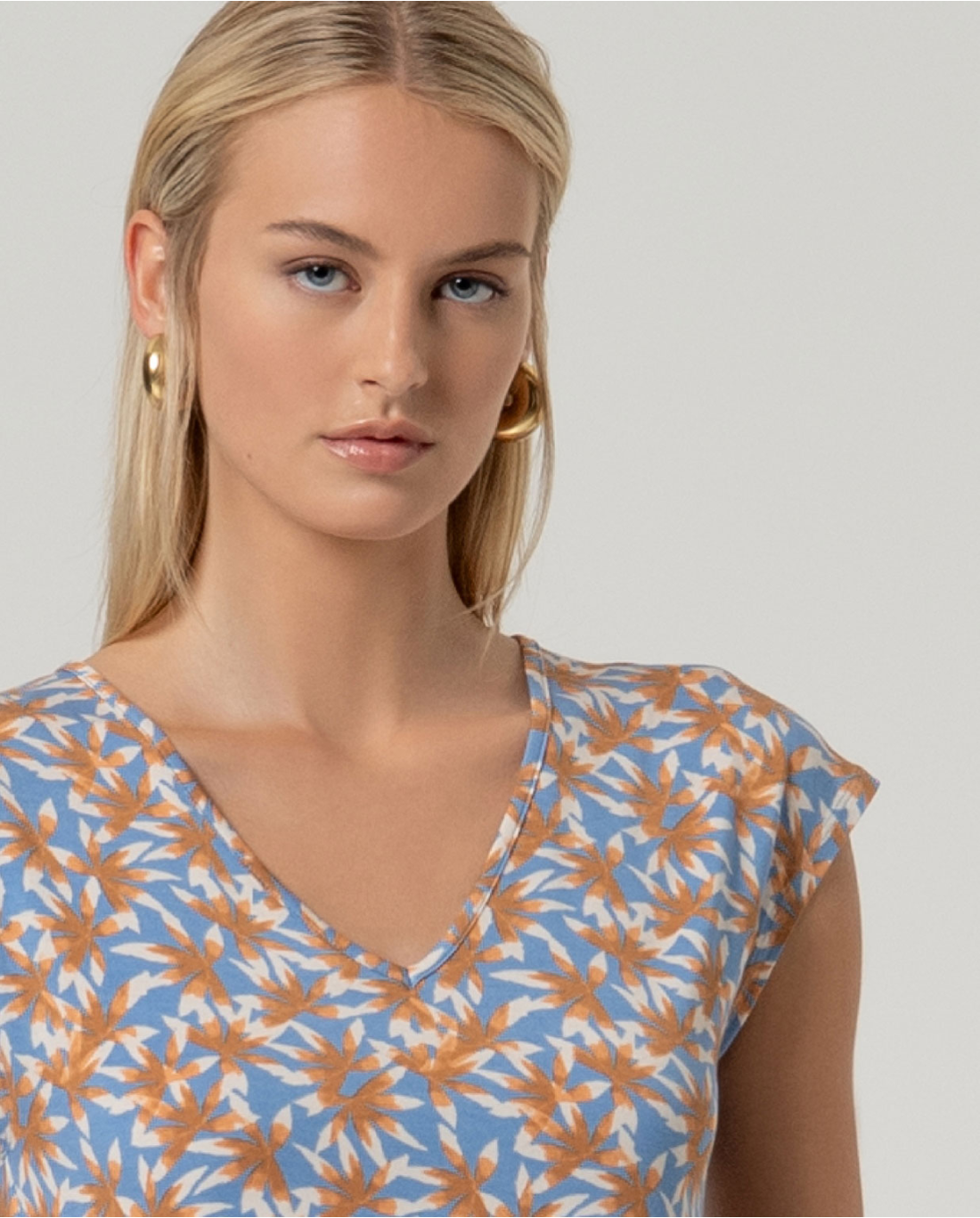 Printed V-Neck Top with Side Tie