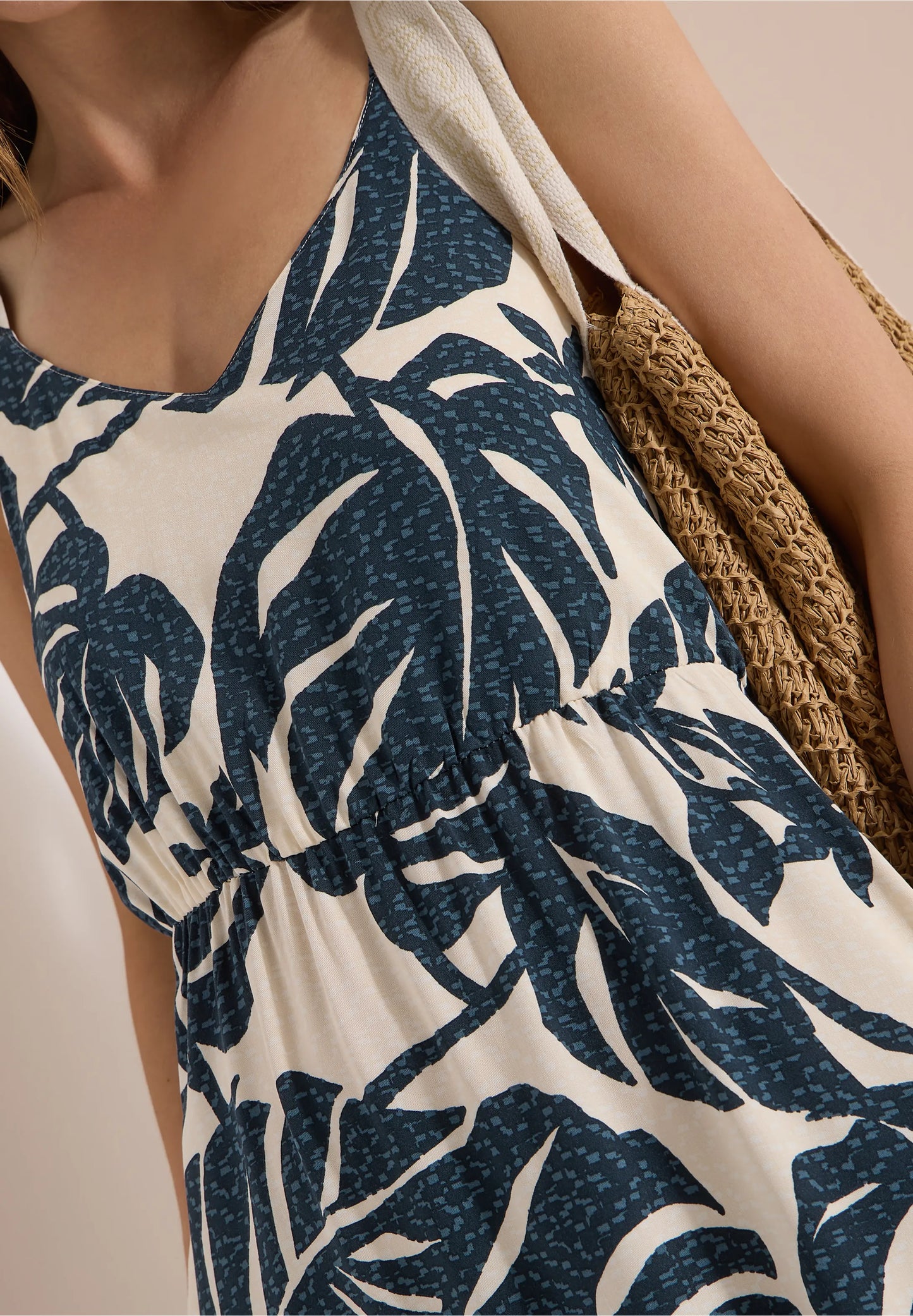 Tropical Print Maxi Dress with Pockets
