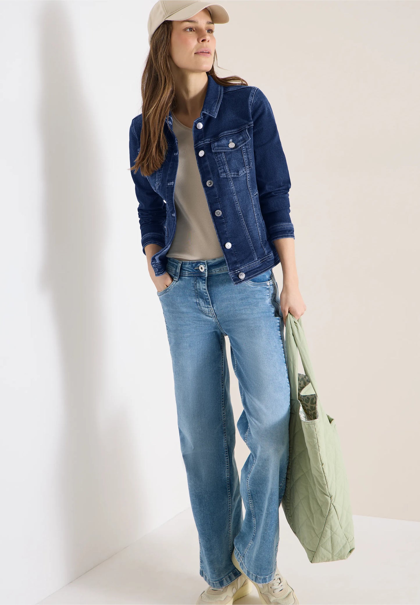 Classic Stretch Denim Jacket