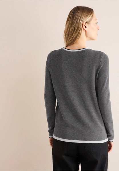 Two Tone Pullover