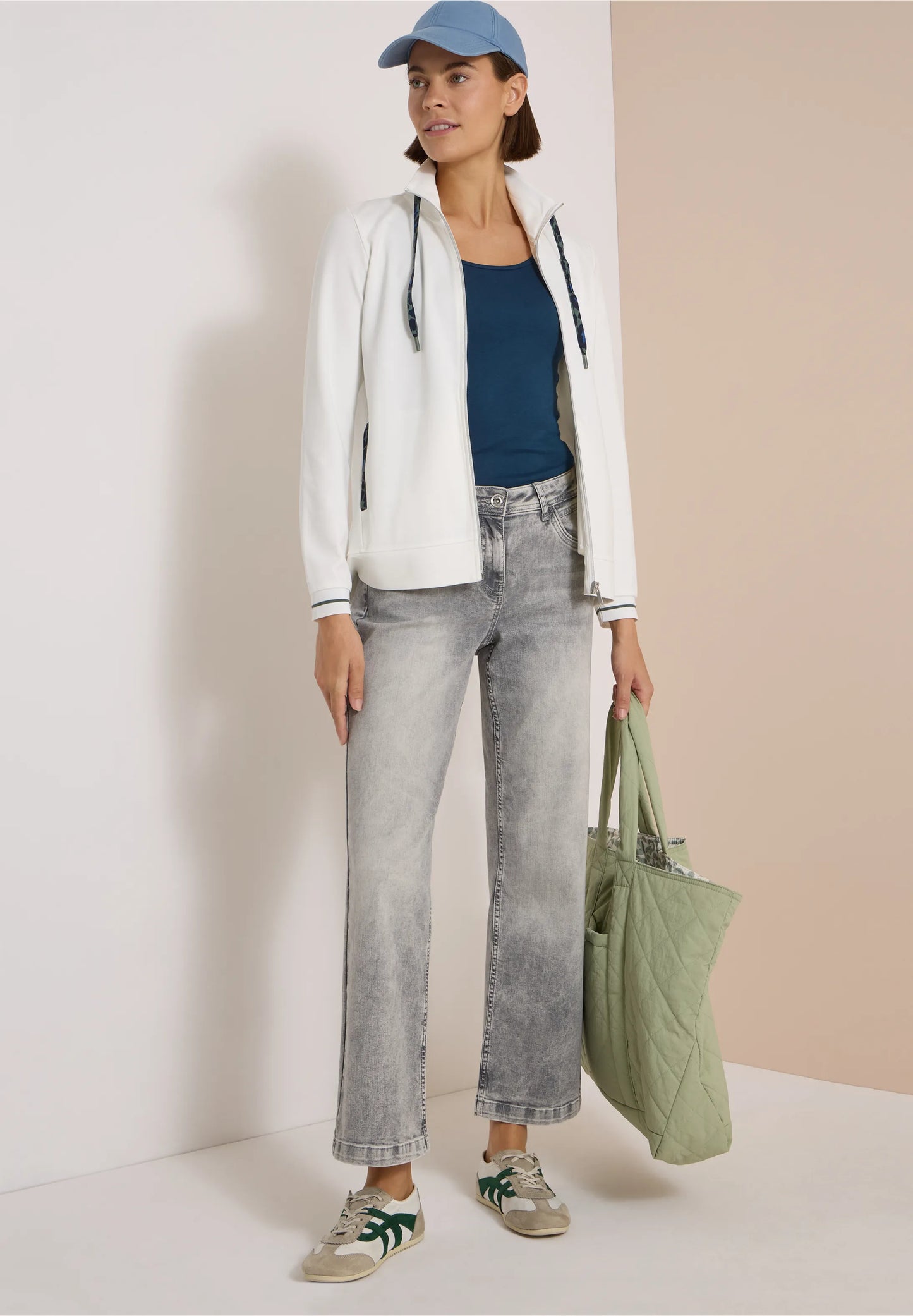 Lightweight Zip-Up Jersey Jacket, White