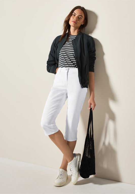White Capri Jeans