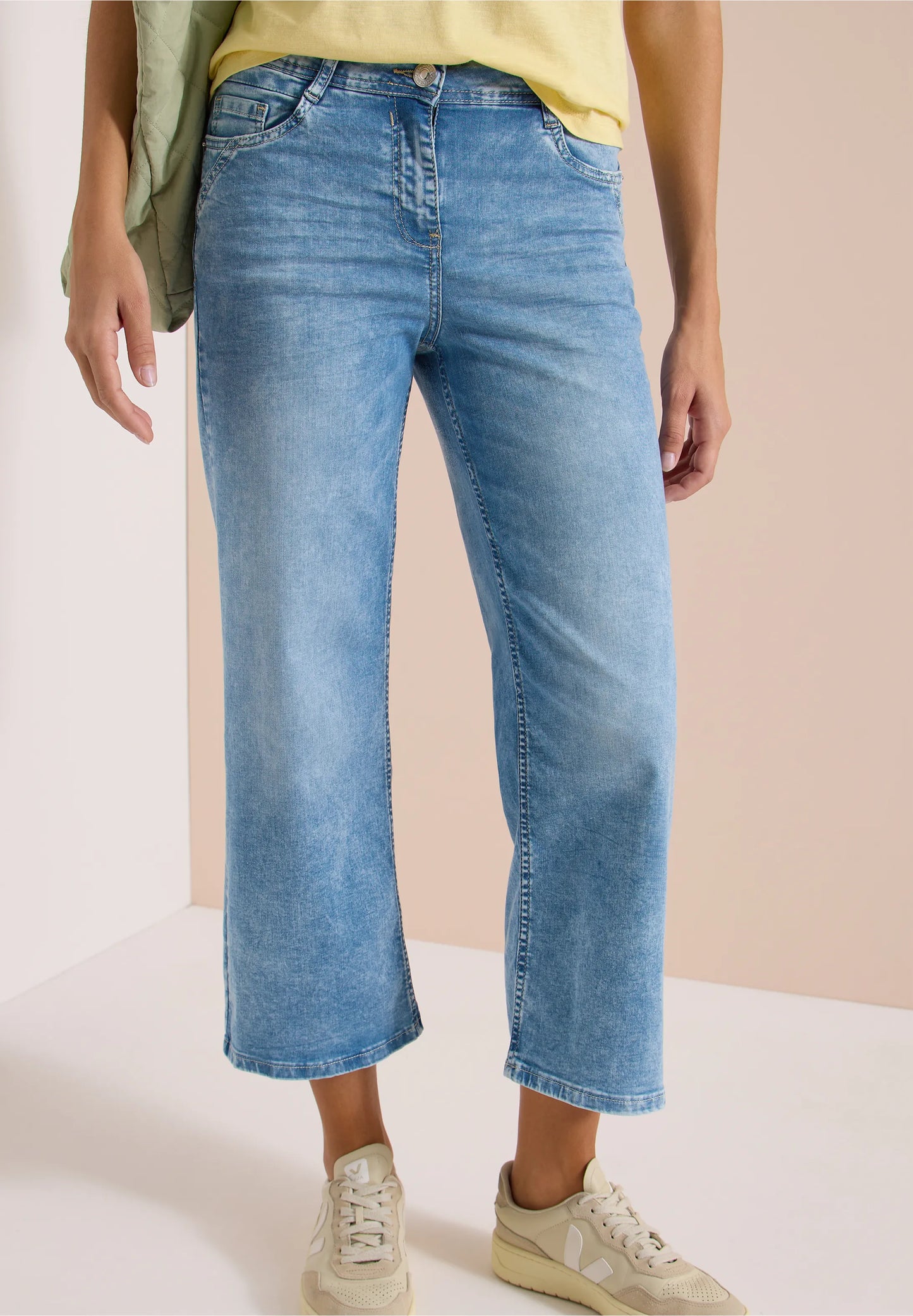 Slim Fit Wide Leg 7/8 Jeans Blue