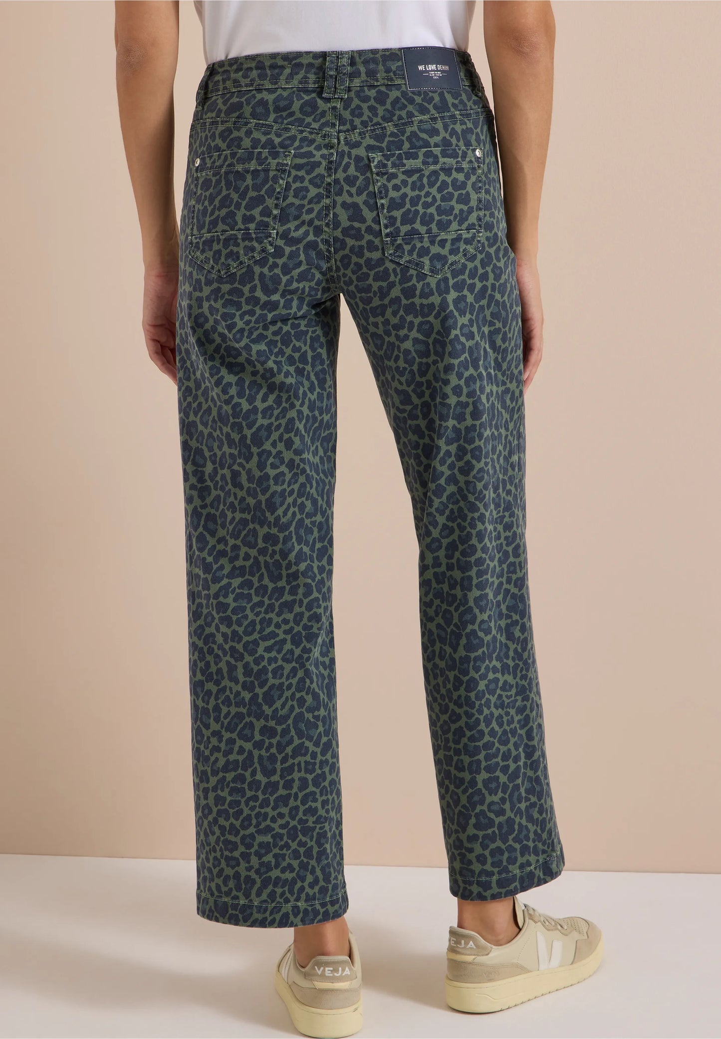 High Waist Wide Leg Leopard Print Jeans