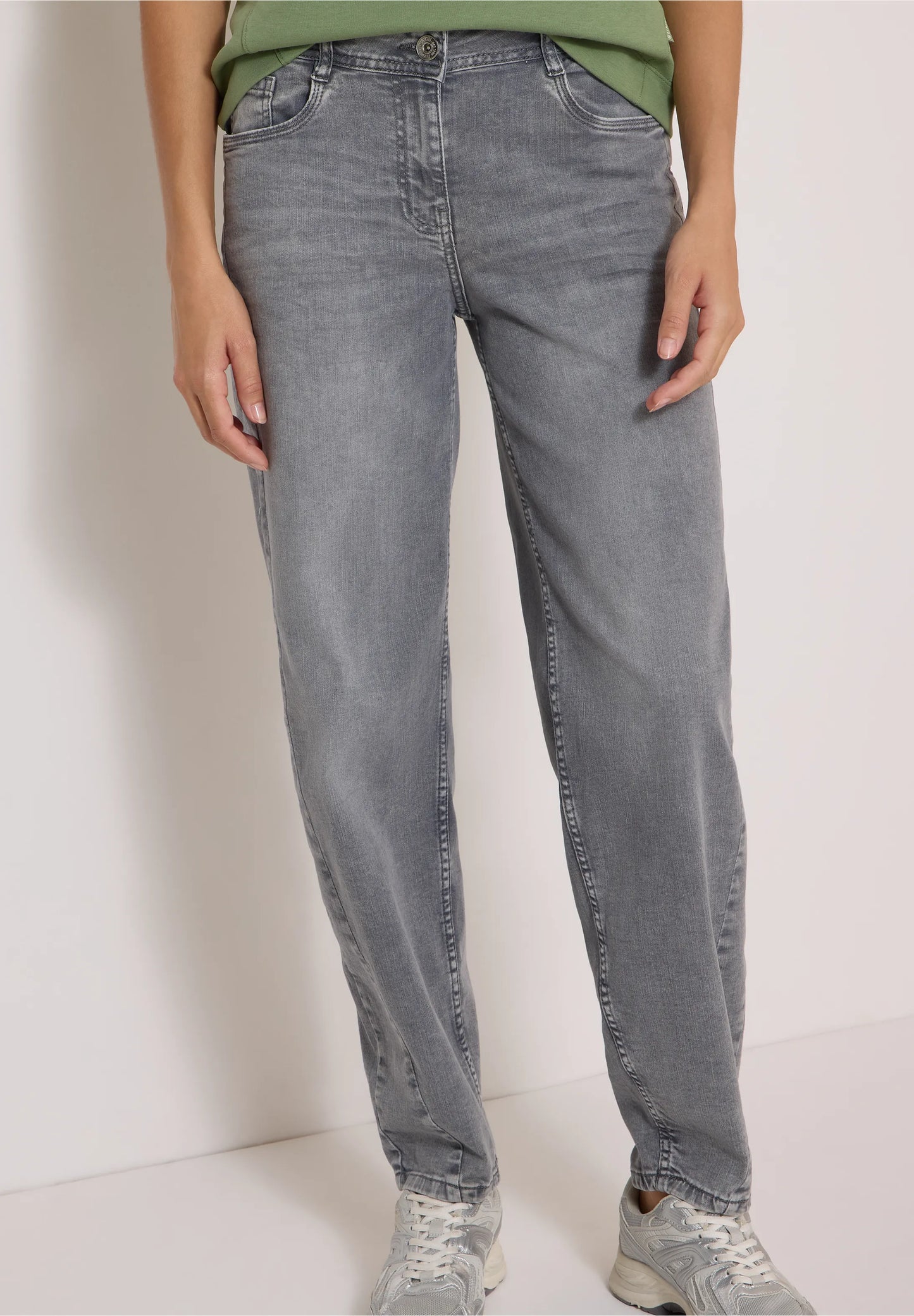 High Waist Barrel Leg Jeans