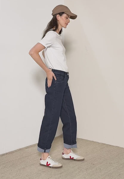 Rinsed Straight Leg Jeans