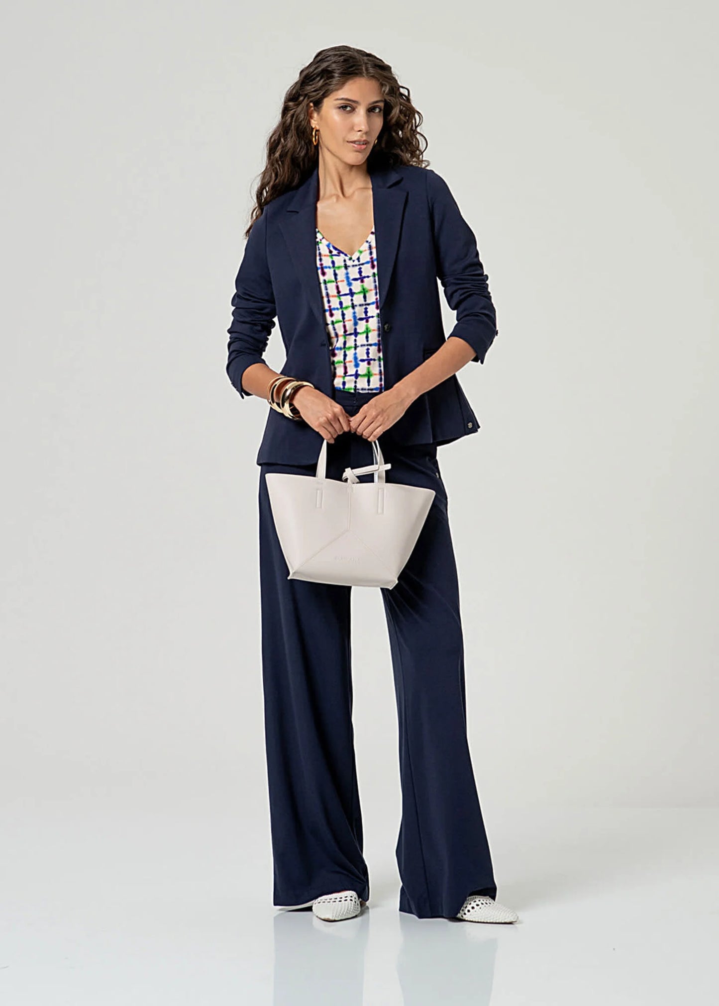 Abstract Grid Print V-Neck Top
