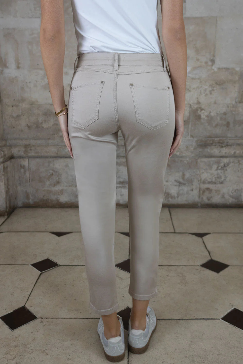 Unity 3/4 Tencel Trouser - 25" Leg, Taupe